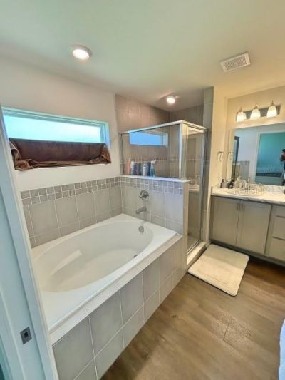 737 Daphne Drive, Polk City, FL 33868 Photo