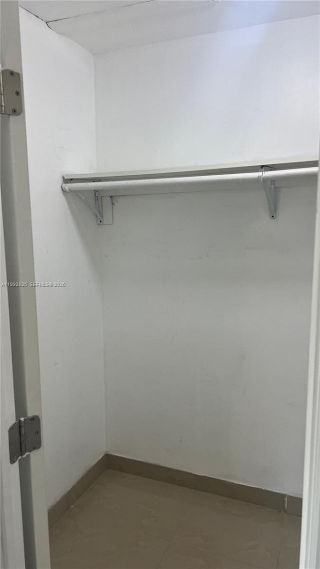 15205 NE 6th Ave , Unit D301, Miami, FL 33162 Photo