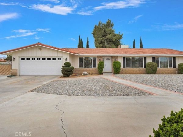20115 Shoshonee, Apple Valley, CA 92307