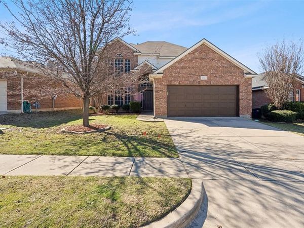 5841 Pearl Oyster Lane, Fort Worth, TX 76179