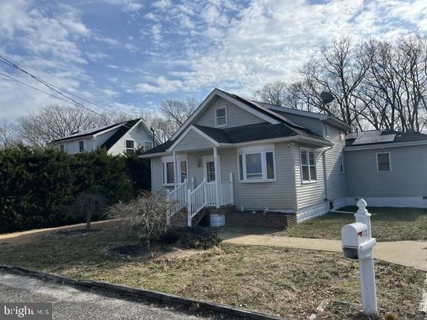 112 1ST AVENUE , TUCKERTON, NJ 08087