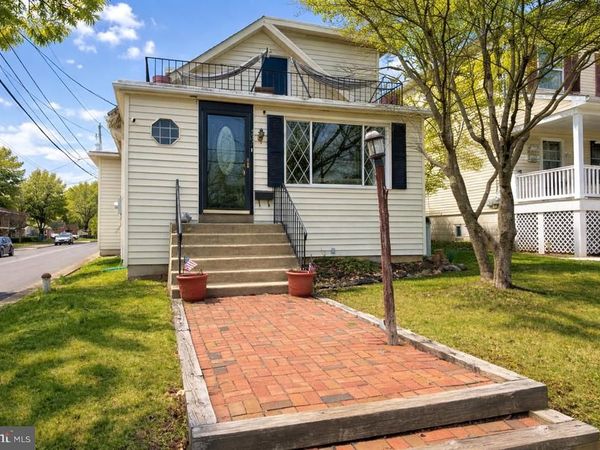 202 N WASHINGTON STREET , TELFORD, PA 18969