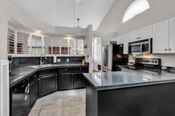 4802 Southern Trail photo 4