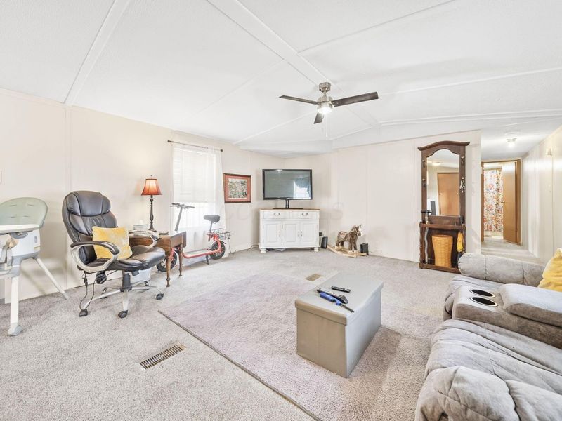 114 Evergreen Avenue, Circleville, OH 43113 Photo 5