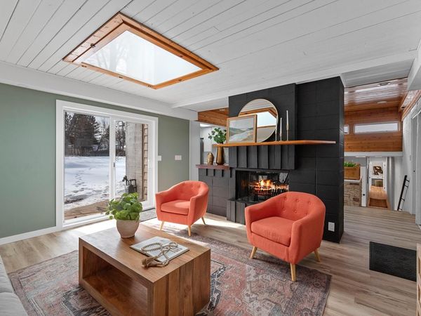 4015 W Kiley AVENUE, Milwaukee, WI 53209