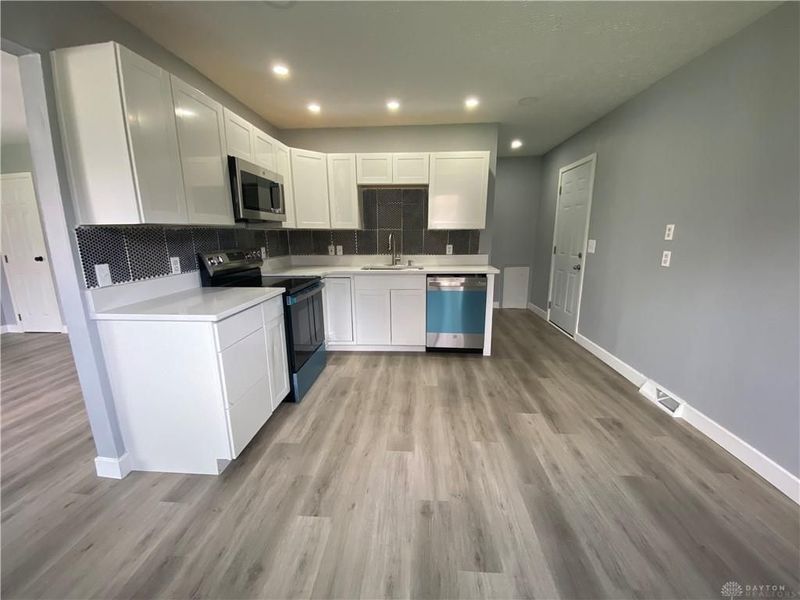 4814 Woodland Hills Boulevard, Dayton, OH 45414 Photo 4