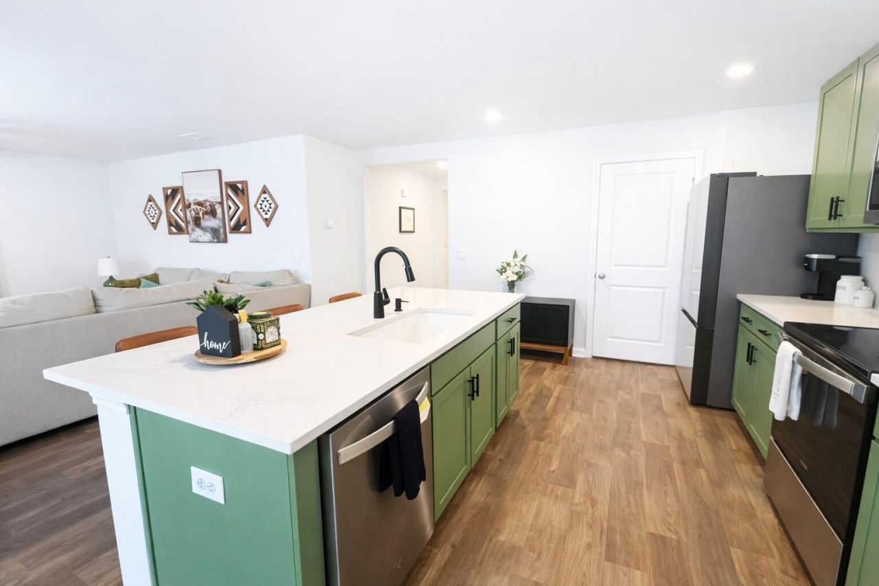 529 Shady Maple Street Photo 18