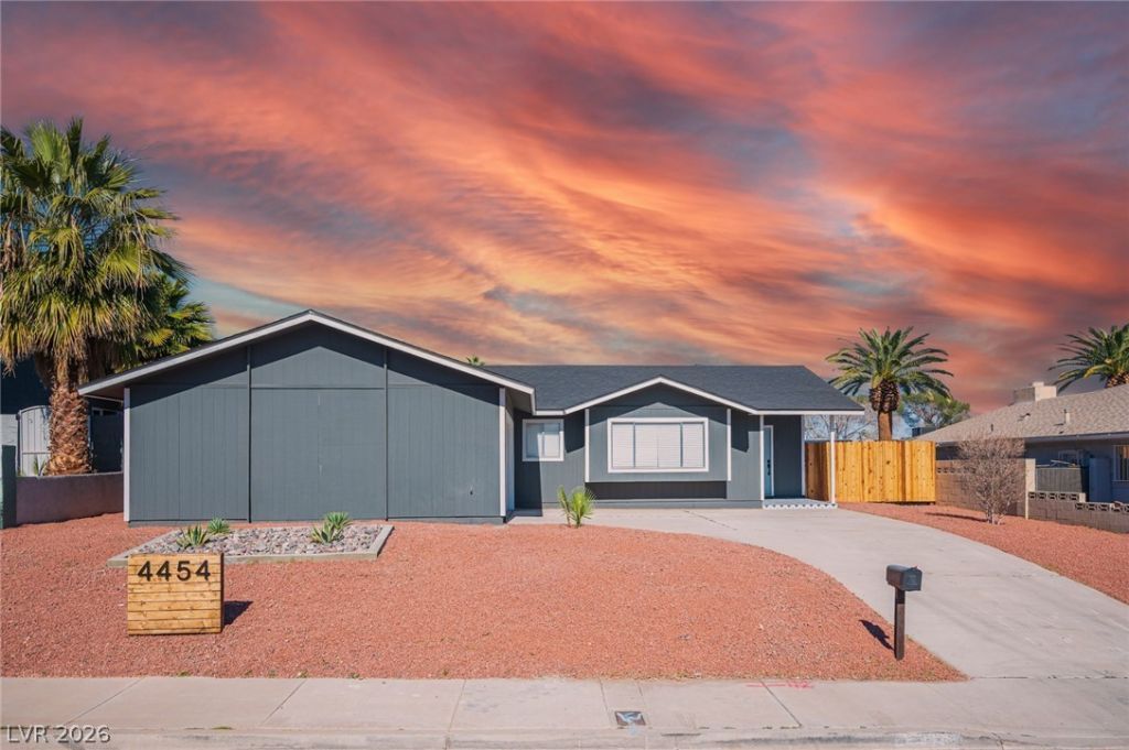 4454 Dennis Way, Las Vegas, NV 89121 Main Photo