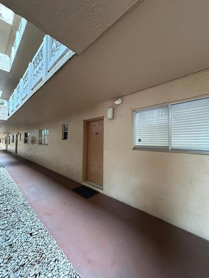 17000 NW 67th Ave, Unit 123, Hialeah, FL 33015 Photo