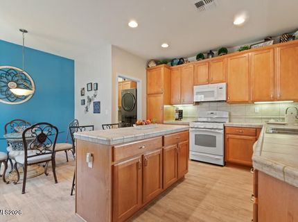 455 Dartmoor Court, Reno, NV 89521 Photo