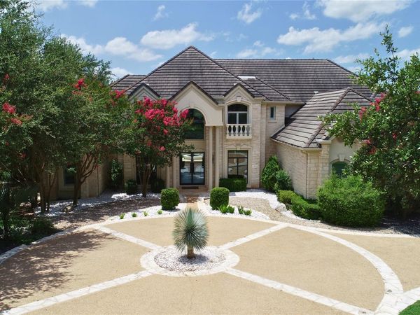8513 Chalk Knoll DR, Austin, TX 78735
