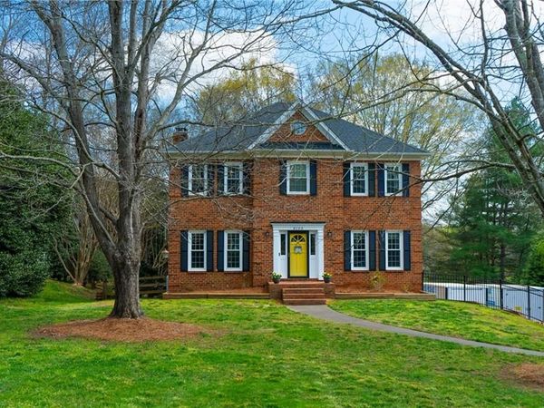 8105 Slane Court , Clemmons, NC 27012