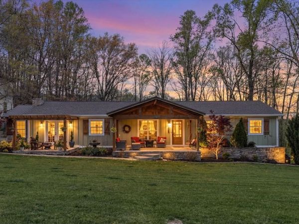 739 Lakeview St , Estill Springs, TN 37330