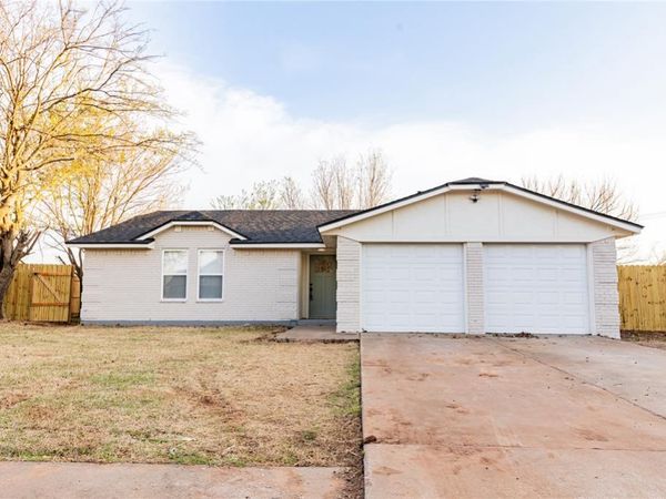 600 SE 38th Street, Moore, OK 73160