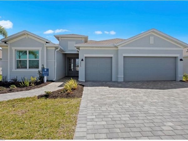 5176 SUGARWOOD DR, NAPLES, FL 34113