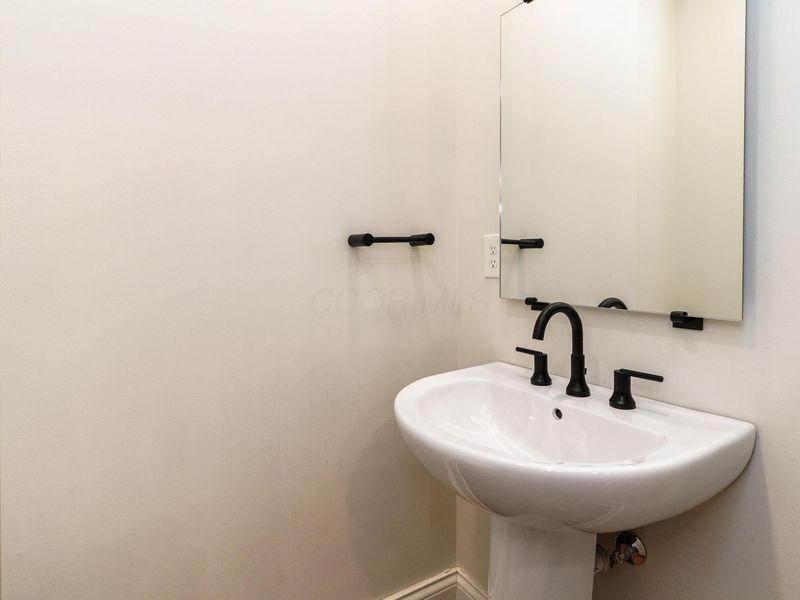 387 W 2nd Avenue , Columbus, OH 43201 Photo 15