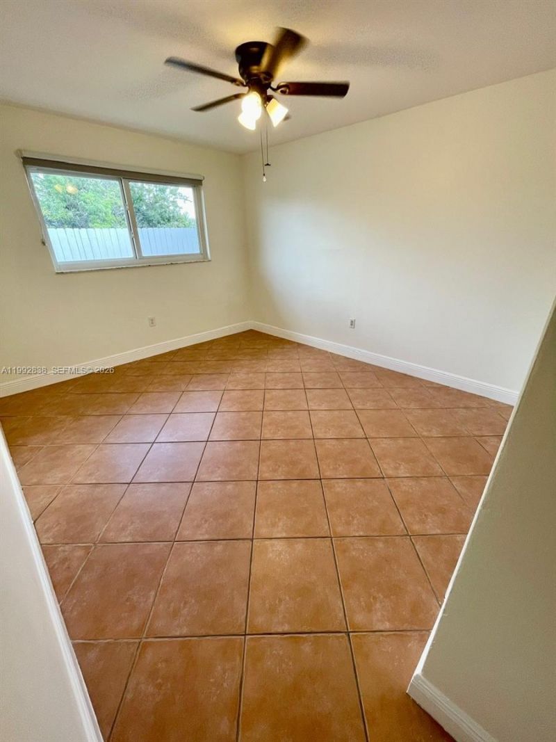 7023 SW 2nd St , Unit 7023, Miami, FL 33144 Photo