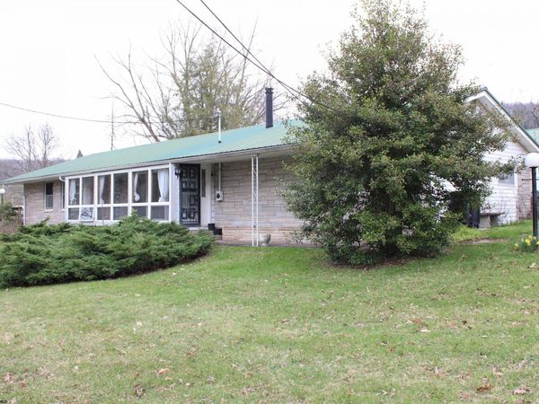 300 N Toy Street, Terra Alta, WV 26764