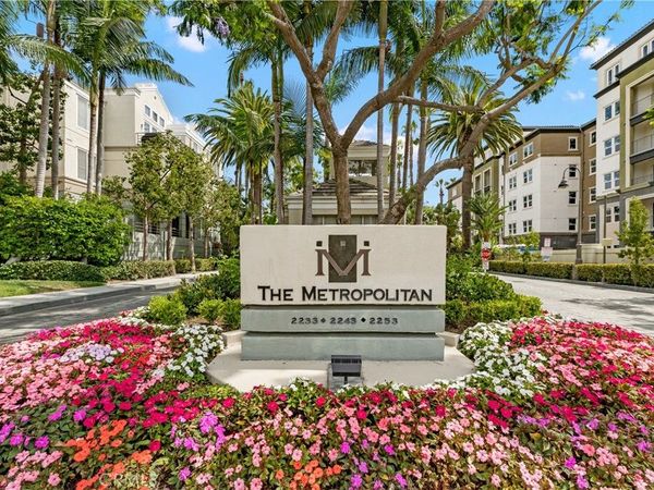 2243 Martin, Unit 117, Irvine, CA 92612