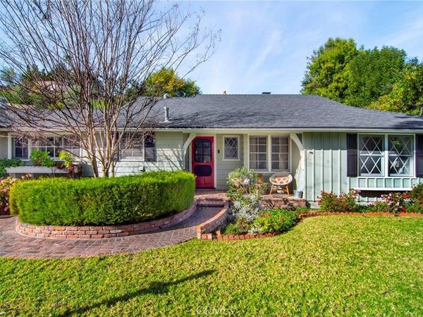 19029 Sprague Street, Tarzana, CA 91356