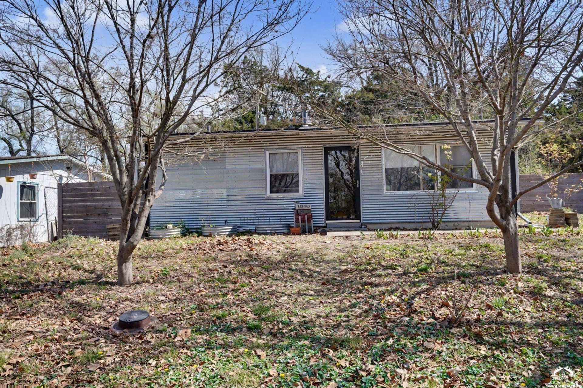 1516 Powers , Lawrence, KS 66046 Main Photo