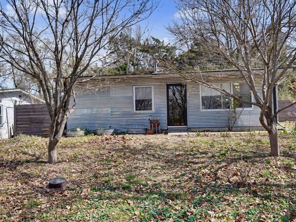 1516 Powers , Lawrence, KS 66046