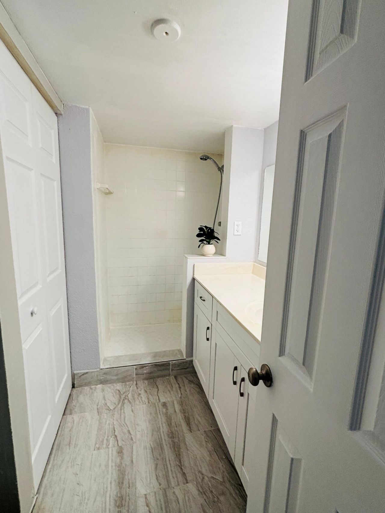 4255 N University Drive, Unit 101, Sunrise, FL 33351 Photo