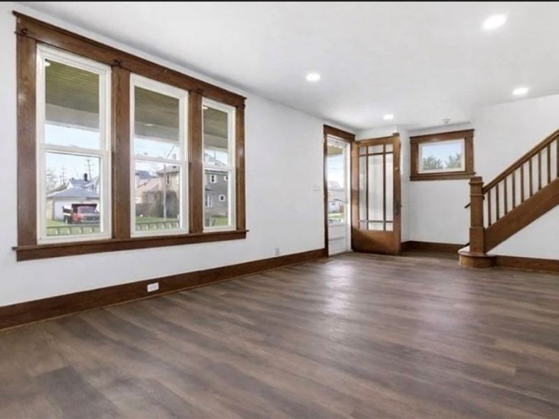 1150 W 10th Street, Lorain, OH 44052 Photo 7