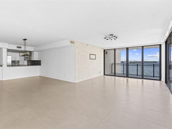 7751 NE Bayshore Ct, Unit 3A, Miami, FL 33138