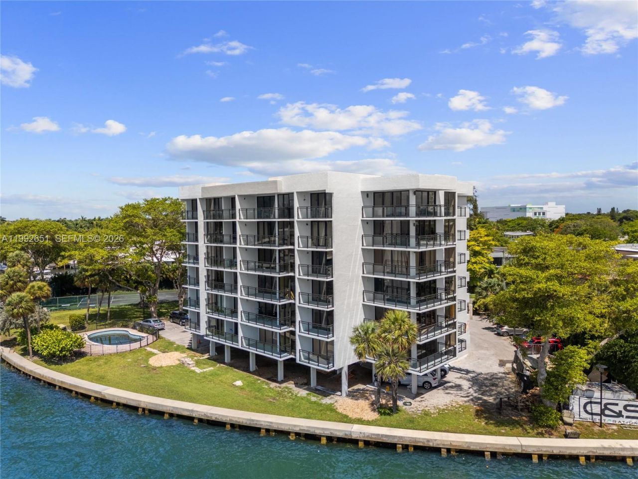 7751 NE Bayshore Ct, Unit 3A, Miami, FL 33138 Photo