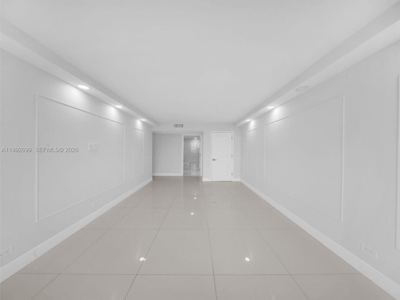 301 174th St, Unit 2004, Sunny Isles Beach, FL 33160 Photo