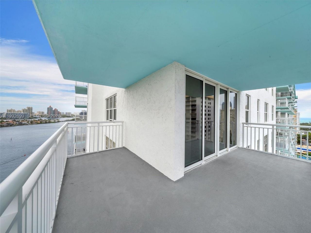 301 174th St, Unit 2004, Sunny Isles Beach, FL 33160 Photo