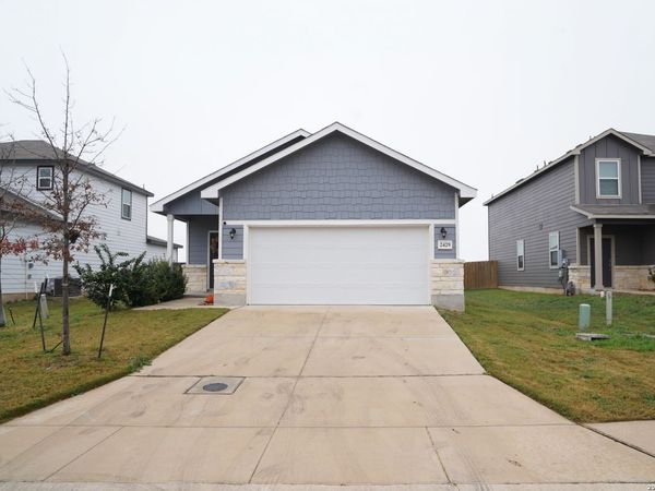 2429 Dielman, Seguin, TX 78155