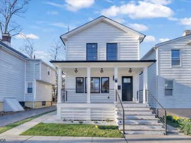 21 Cross St, Montclair, NJ 07042