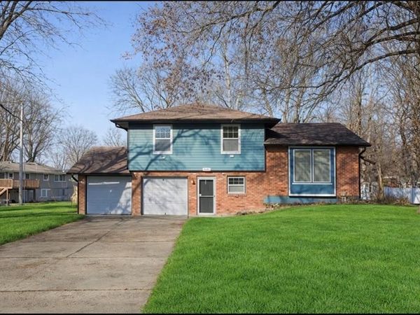 506 S Adams Street, Raymore, MO 64083