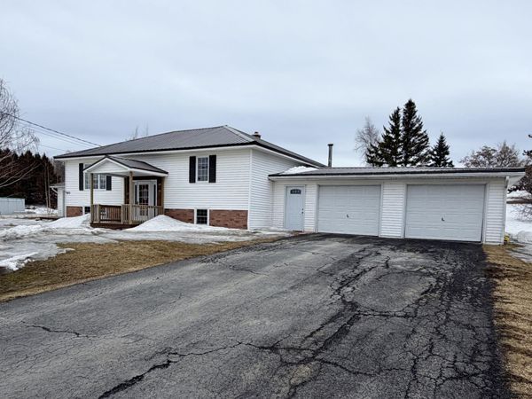 272 Main Street, Saint Agatha, ME 04772