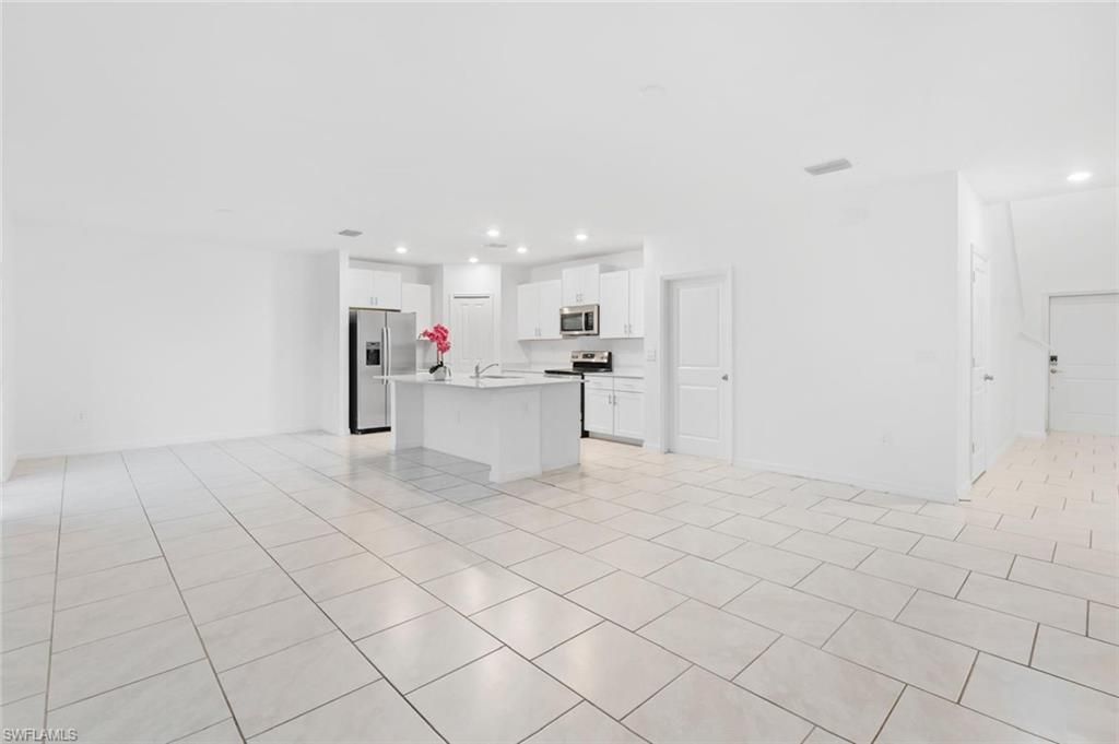 12230 Dakota Ridge Pl , Lehigh Acres, FL 33974 Photo