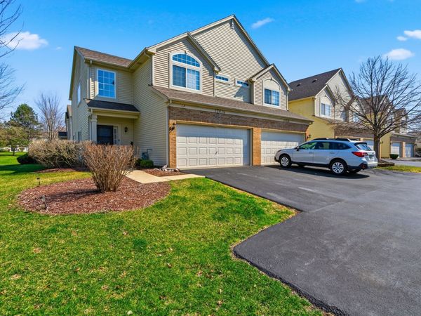 17634 S ALTA Drive , Lockport, IL 60441