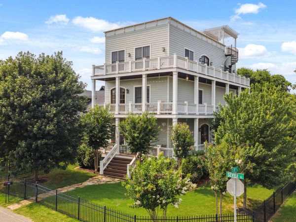 1711 Sevier St, Nashville, TN 37206