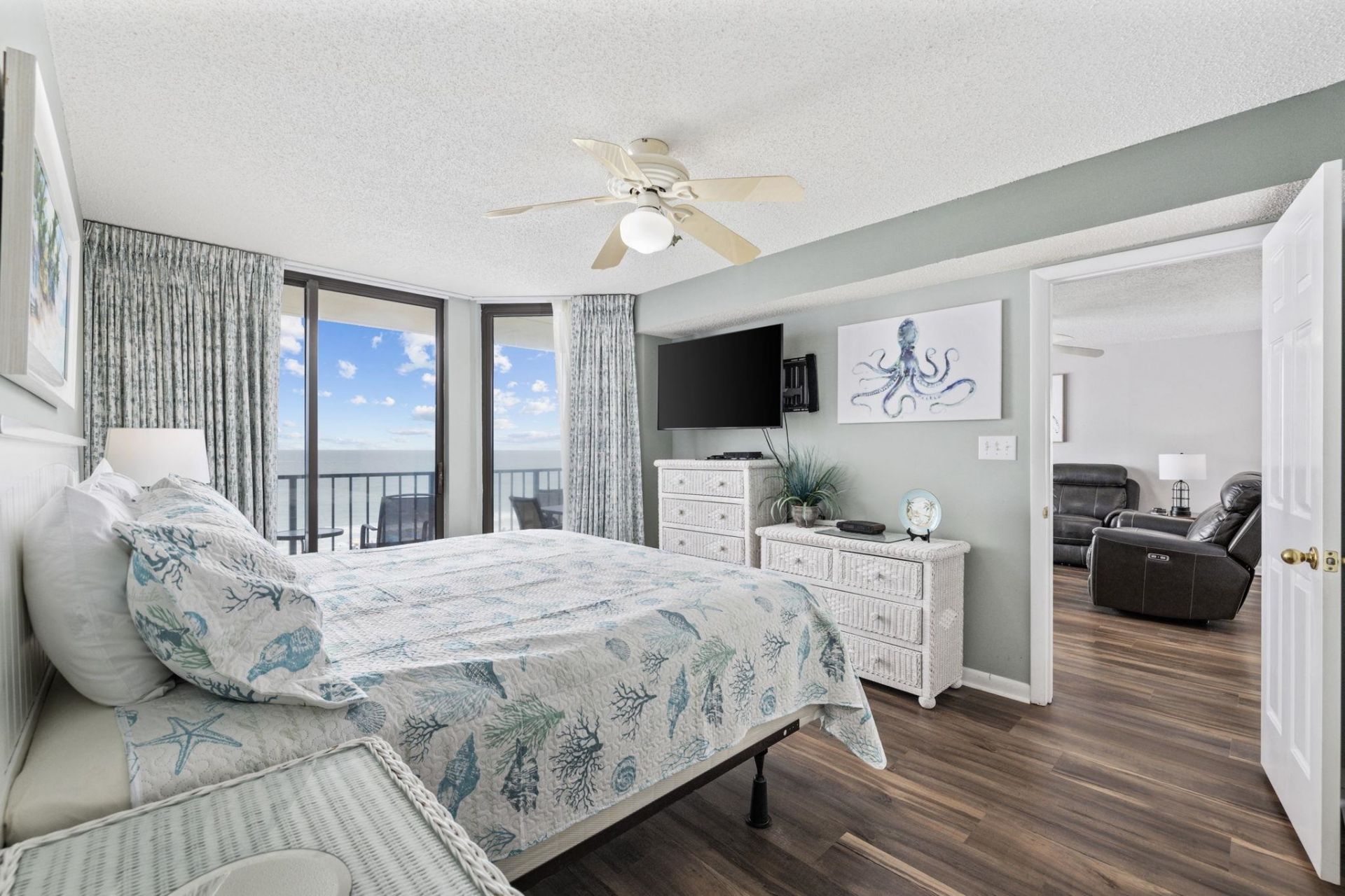 4001 S Ocean Blvd. Photo 22