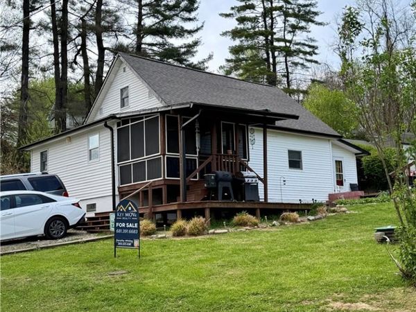 19646 Locust Aly, OH 45735