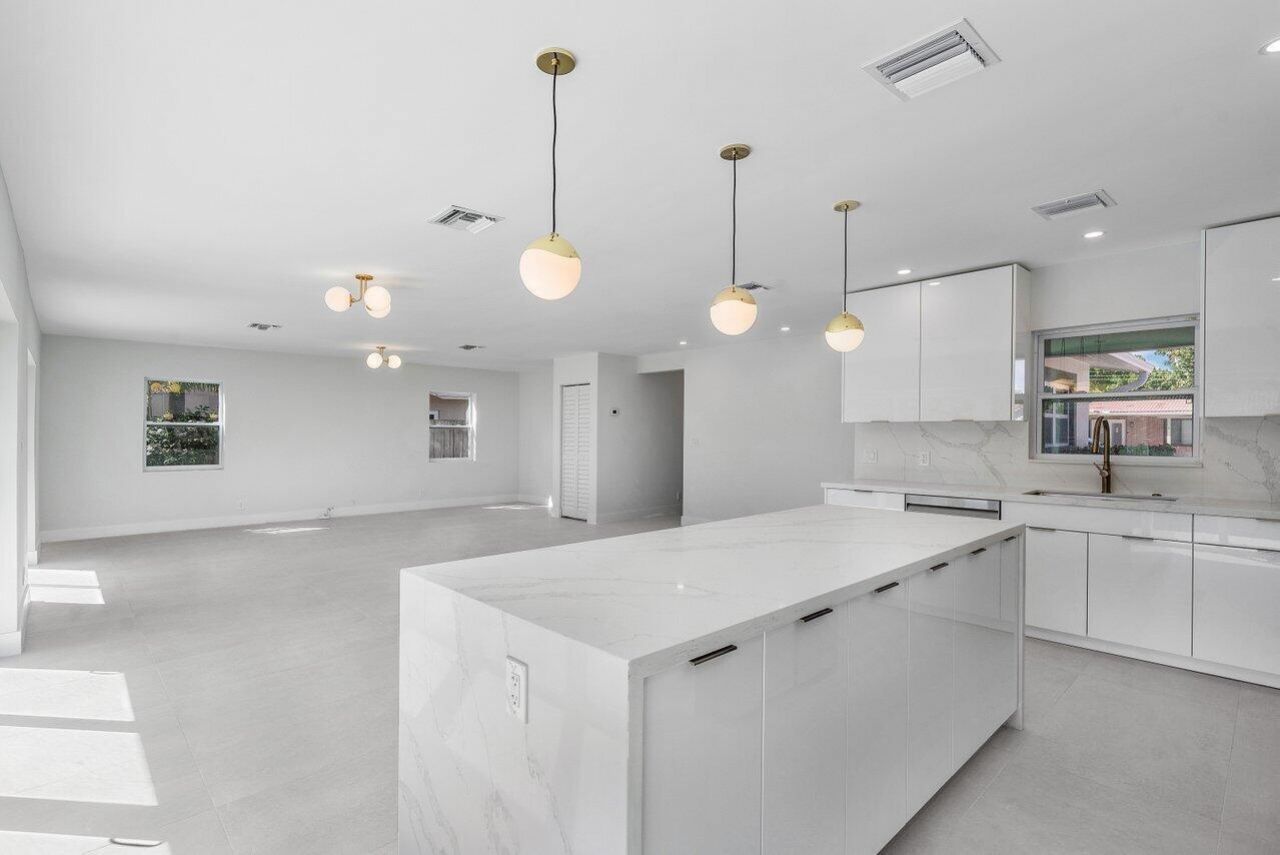 46 SW 9th Avenue, Boca Raton, FL 33486 Photo