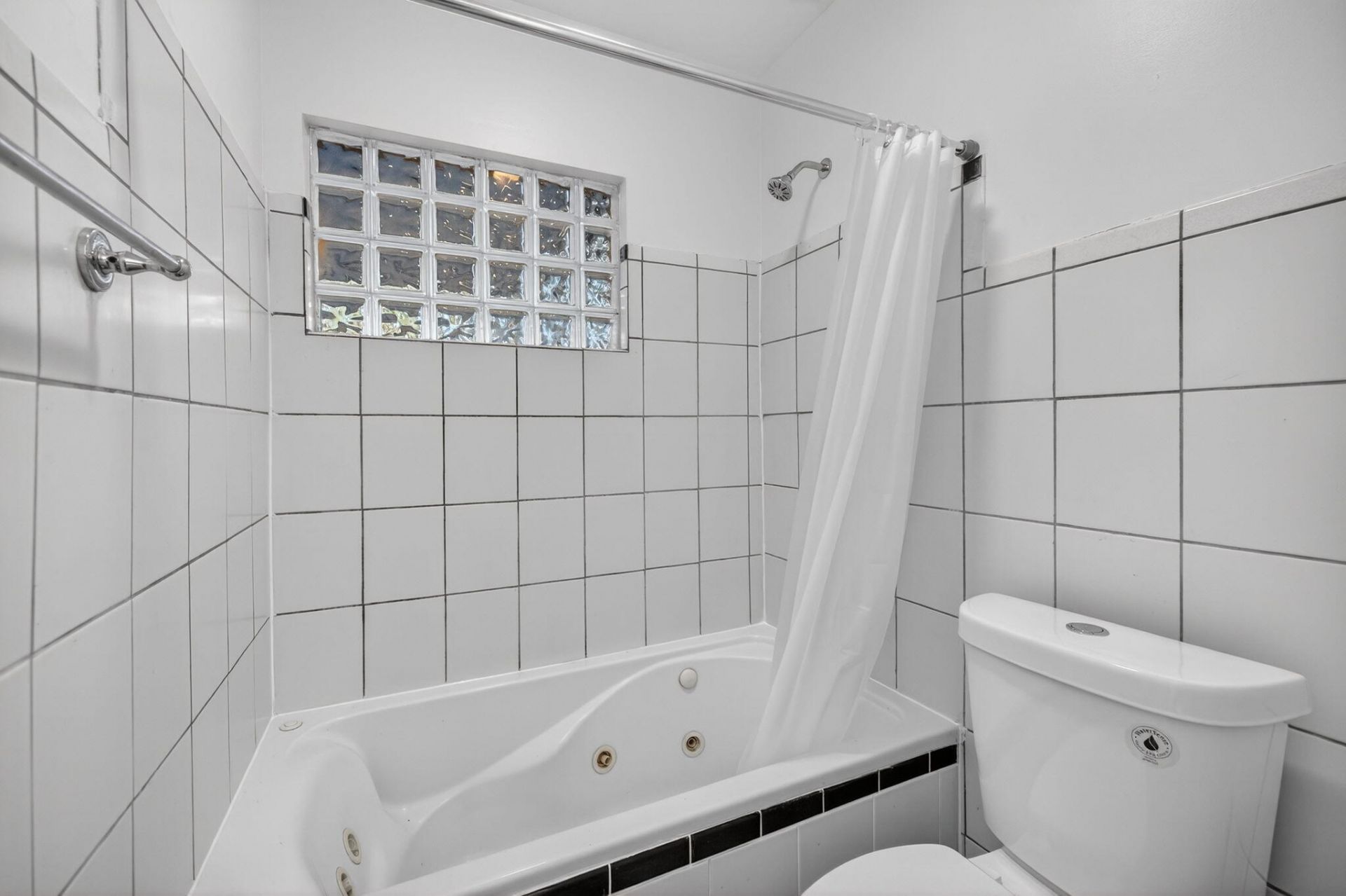 3140 NE 9th Avenue, Pompano Beach, FL 33064 Photo