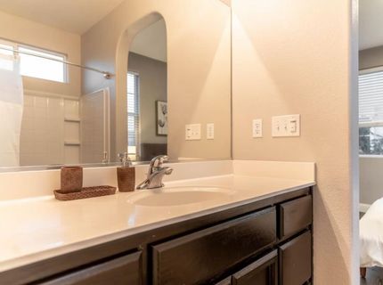 3039 Spoonwood Way, Sacramento, CA 95833 Photo