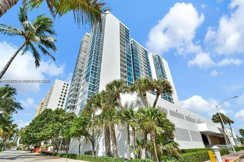 2655 Collins Ave, Unit 1204, Miami Beach, FL 33140 Photo