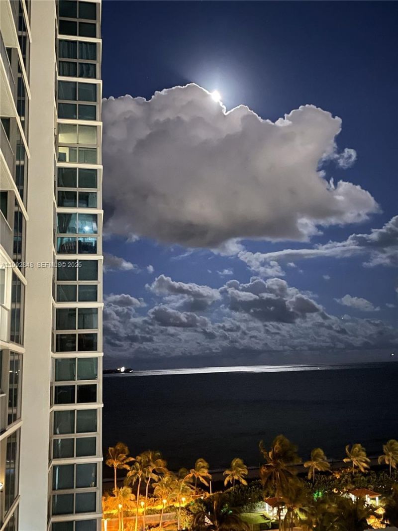 2655 Collins Ave, Unit 1204, Miami Beach, FL 33140 Photo