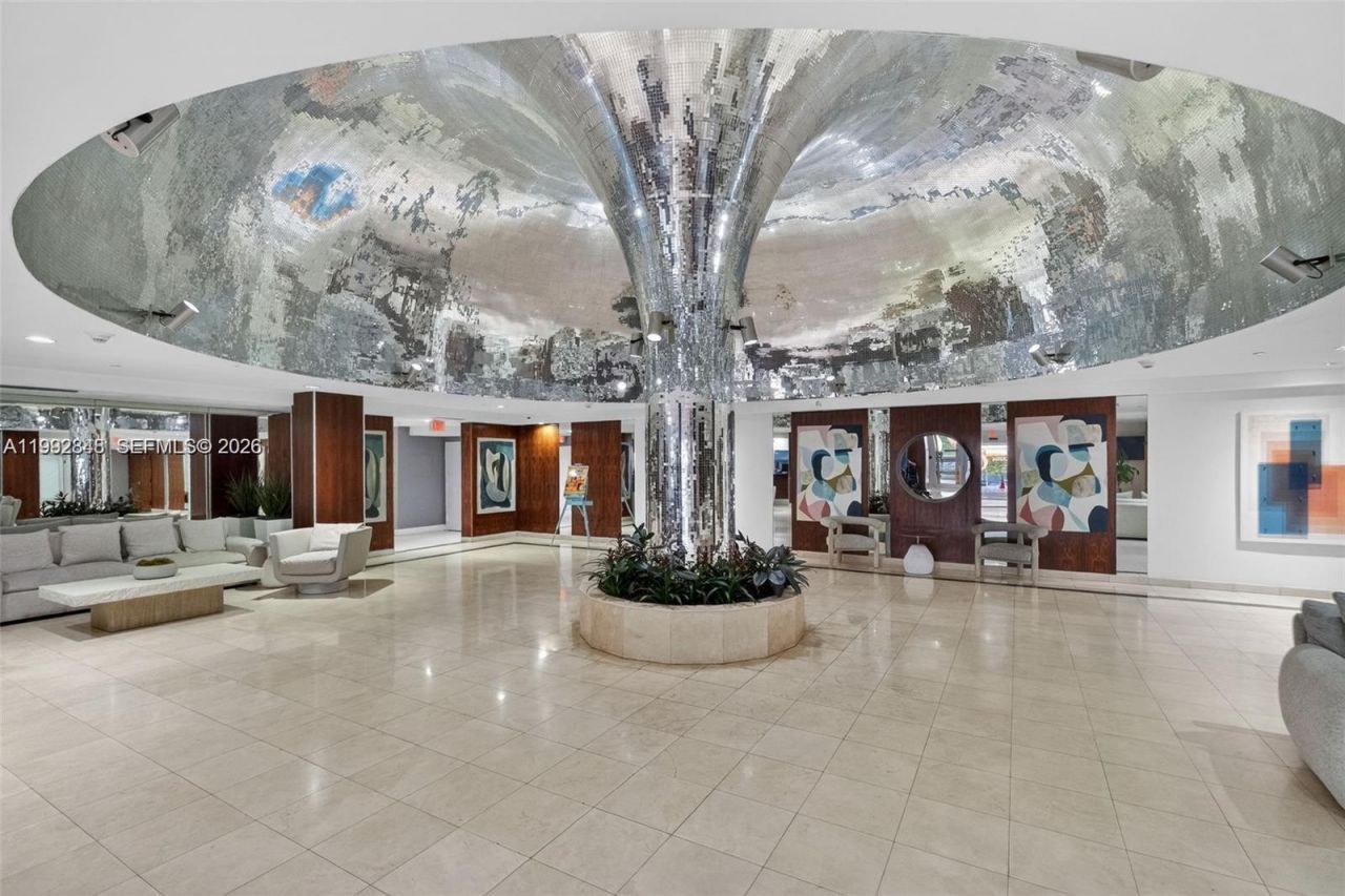 2655 Collins Ave, Unit 1204, Miami Beach, FL 33140 Photo