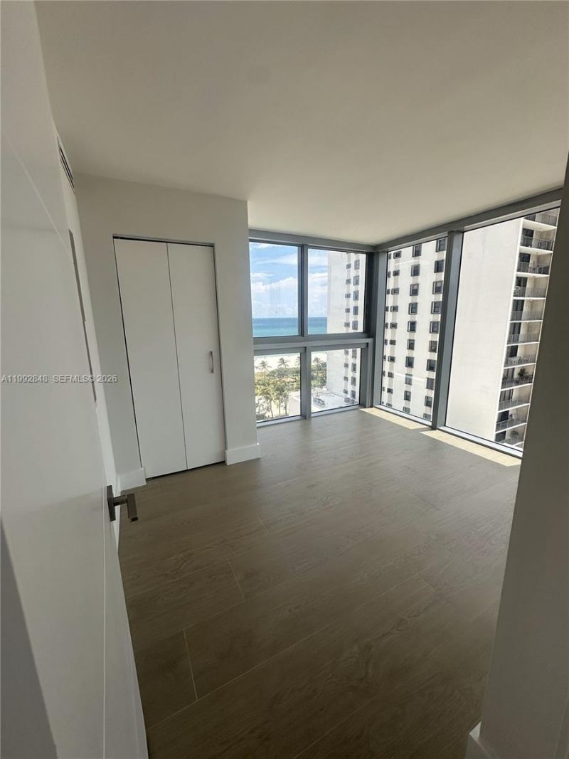 2655 Collins Ave, Unit 1204, Miami Beach, FL 33140 Photo