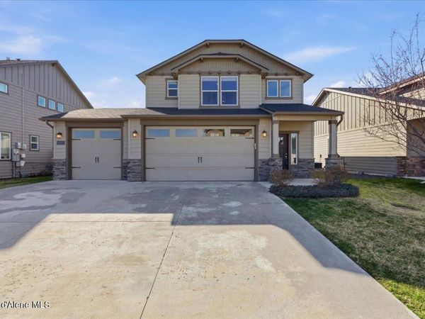 13071 N LOVELAND WAY, Hayden, ID 83835