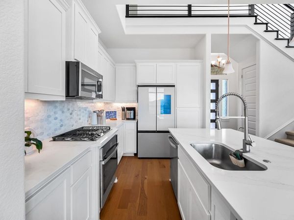 303 Cartwheel BND, Austin, TX 78738